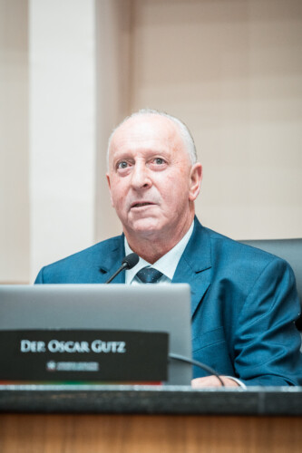- Deputado Oscar Gutz (PL)