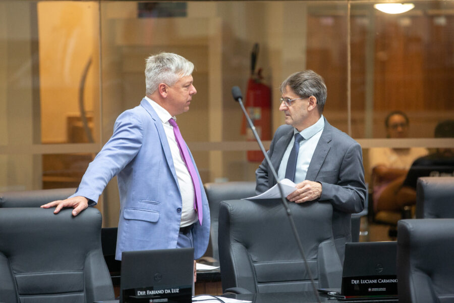 Deputados Fabiano da Luz e Neodi Saretta
