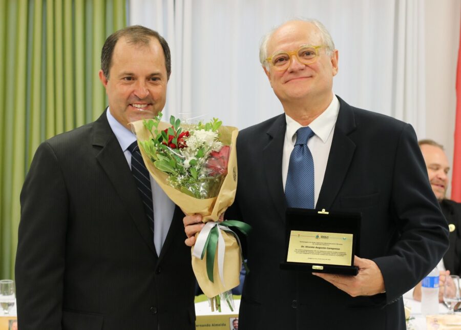 Deputado Dr. Vicente homenageado na Câmara Municipal de Jaraguá do Sul