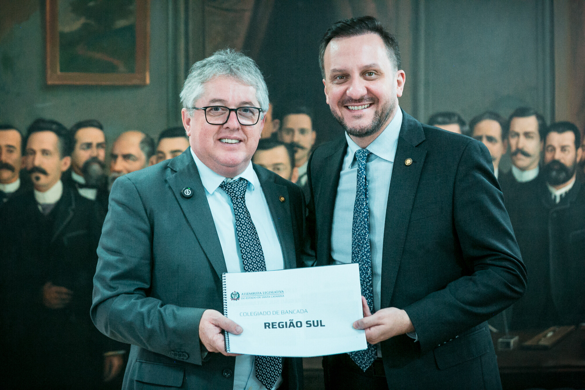 - Deputado Tiago Zilli (MDB)
 - Deputado Pepê Collaço (PP)