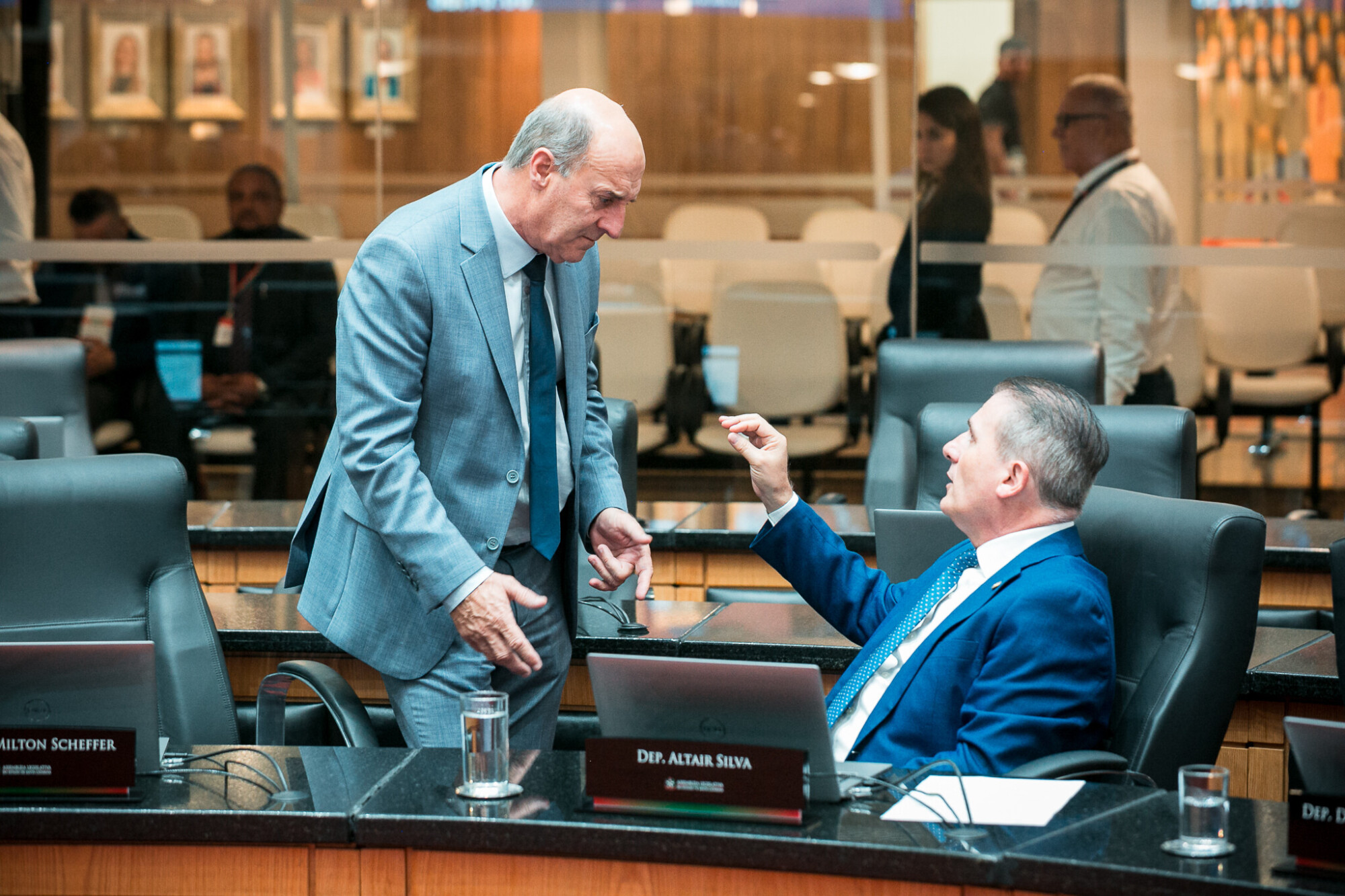 - Deputado José Milton Scheffer (PP) 	
 - Deputado Altair Silva (PP)
