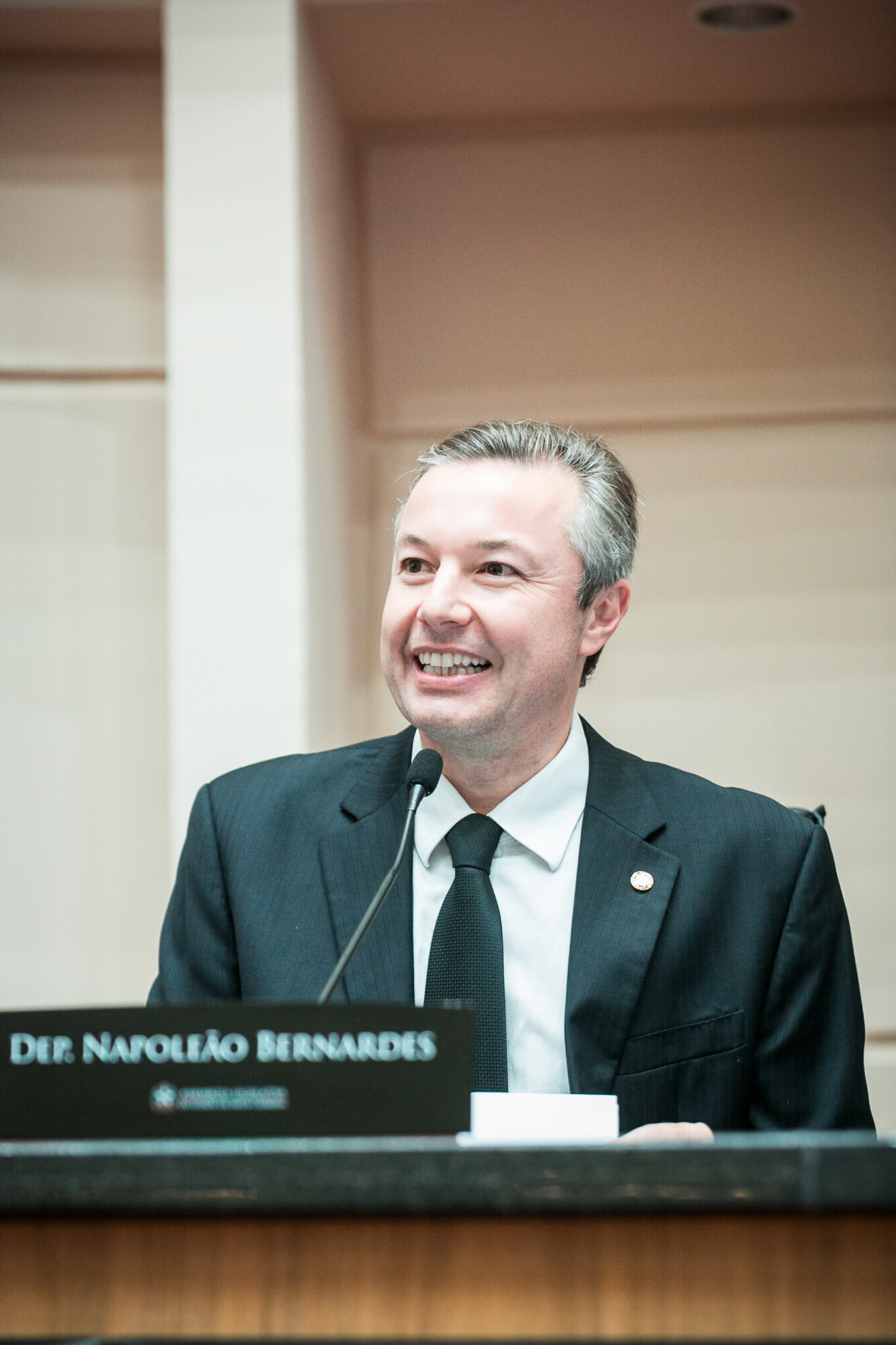 - Deputado Napoleão Bernardes (PSD)
