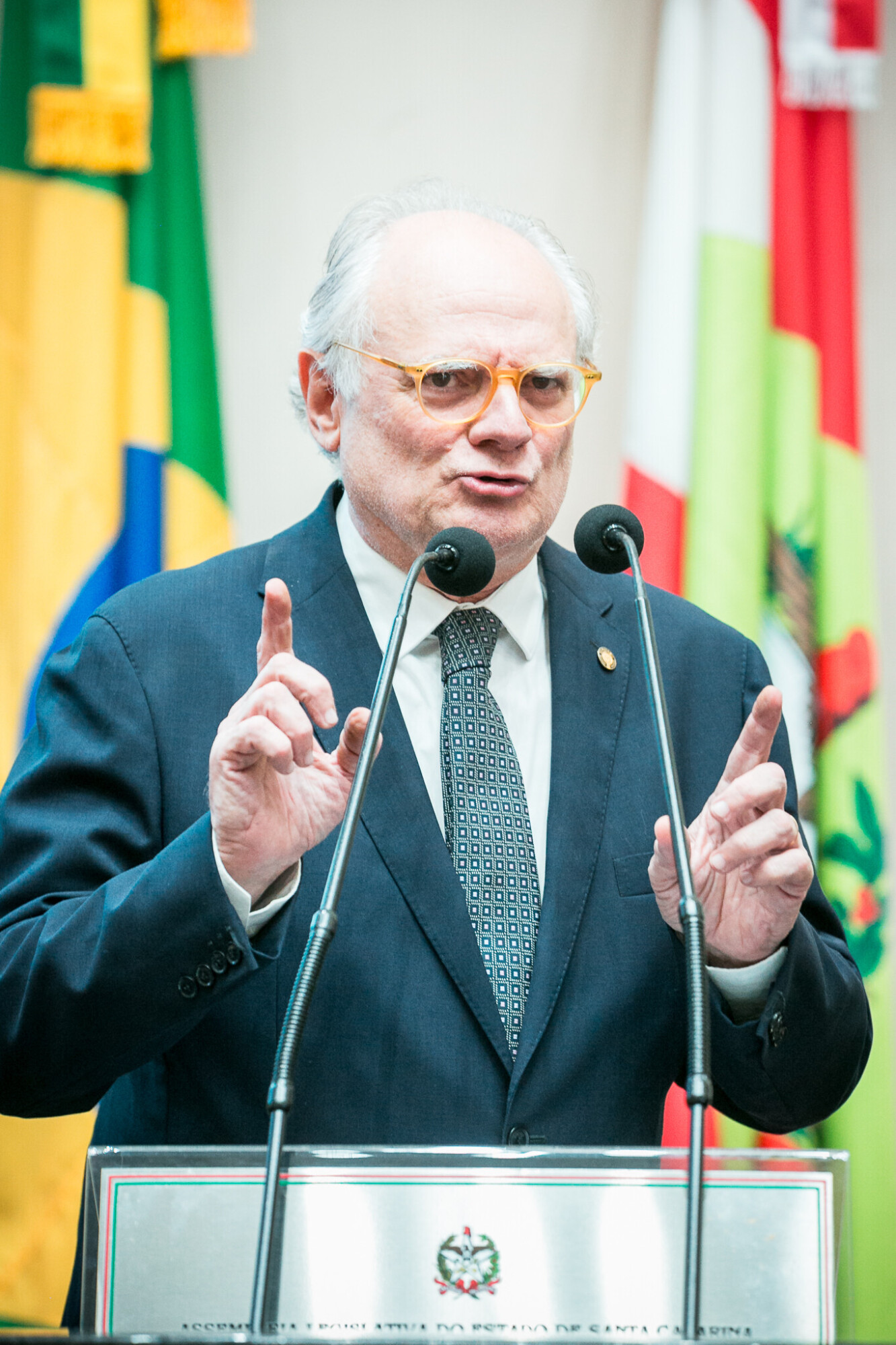 - Deputado Dr. Vicente Caropreso (PSDB)