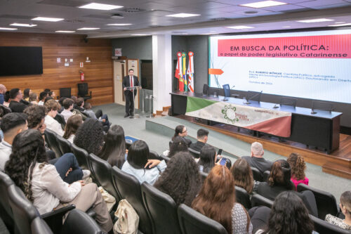 Inscrições abertas para a 9ª edição do Estágio Visita no Parlamento