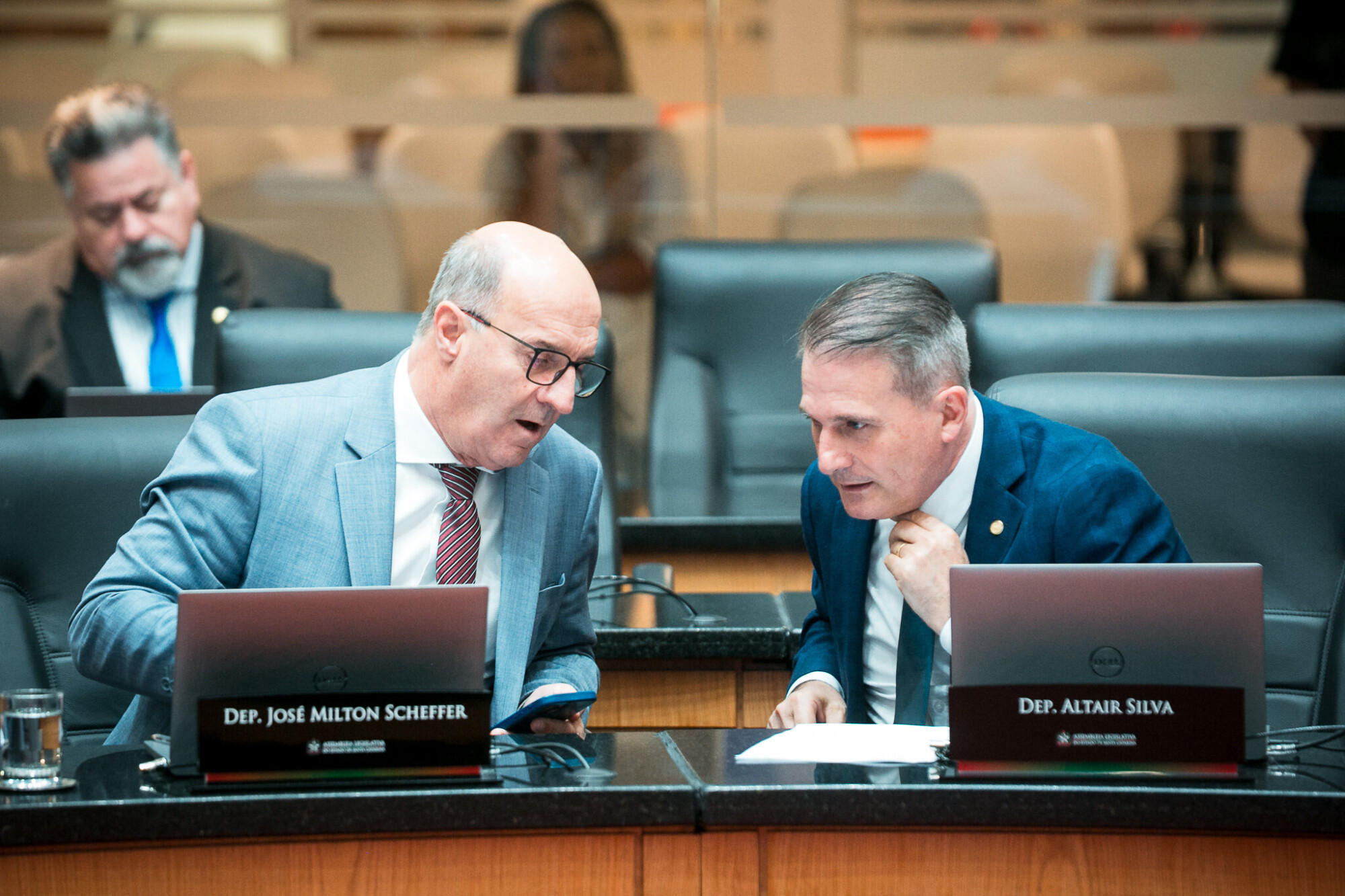 - Deputado José Milton Scheffer (PP)
- Deputado Altair Silva (PP)