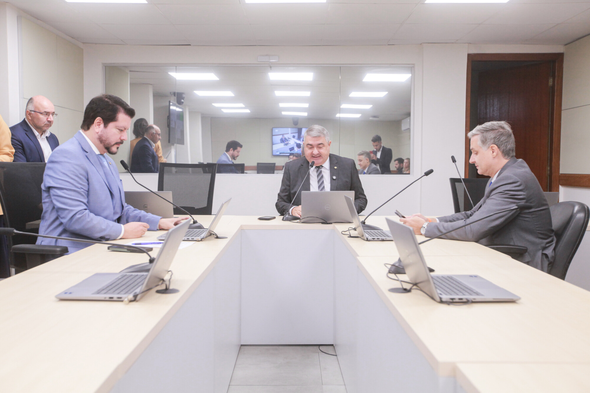 - Deputado Alex Brasil (PL)
 - Deputado Antídio Lunelli (MDB) 	
 - Deputado Matheus Cadorin (NOVO)