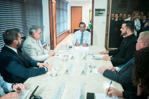 Bancada da Serra participa de reunião com o presidente da Assembleia
