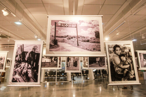 Exposição “Olhares- Varal Impresso” é lançada no Parlamento nesta sexta (25)