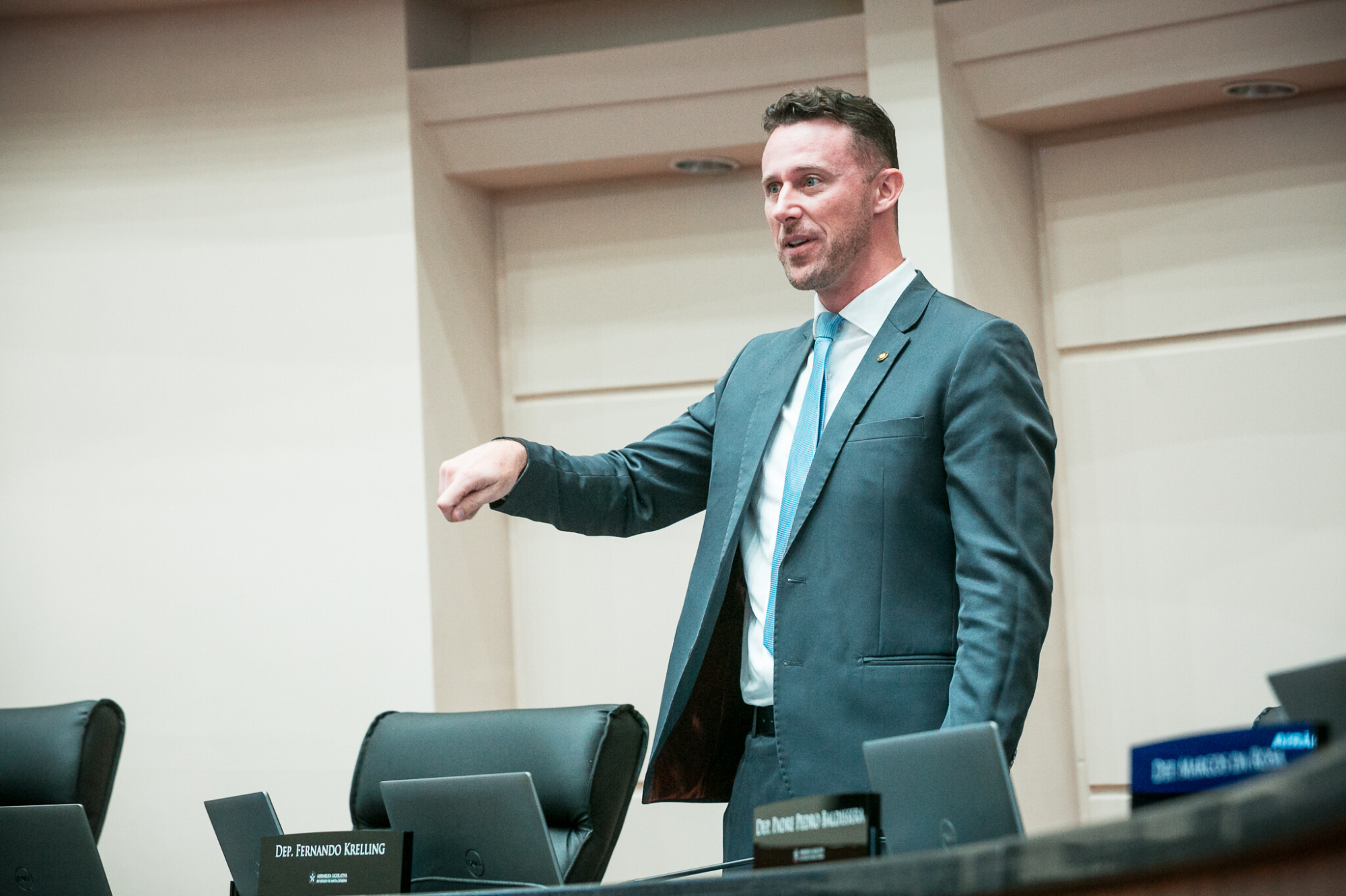- Deputado Fernando Krelling (MDB)