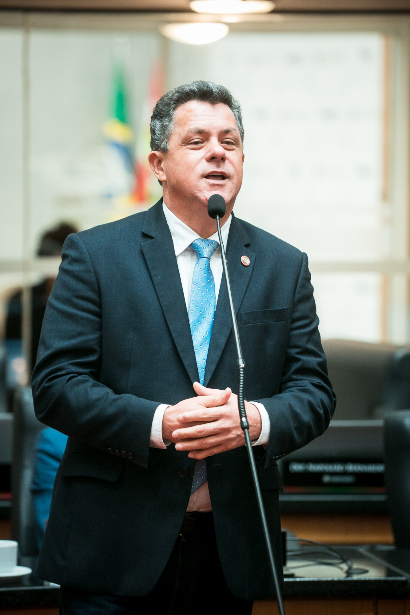 - Deputado Ivan Natz (PL)