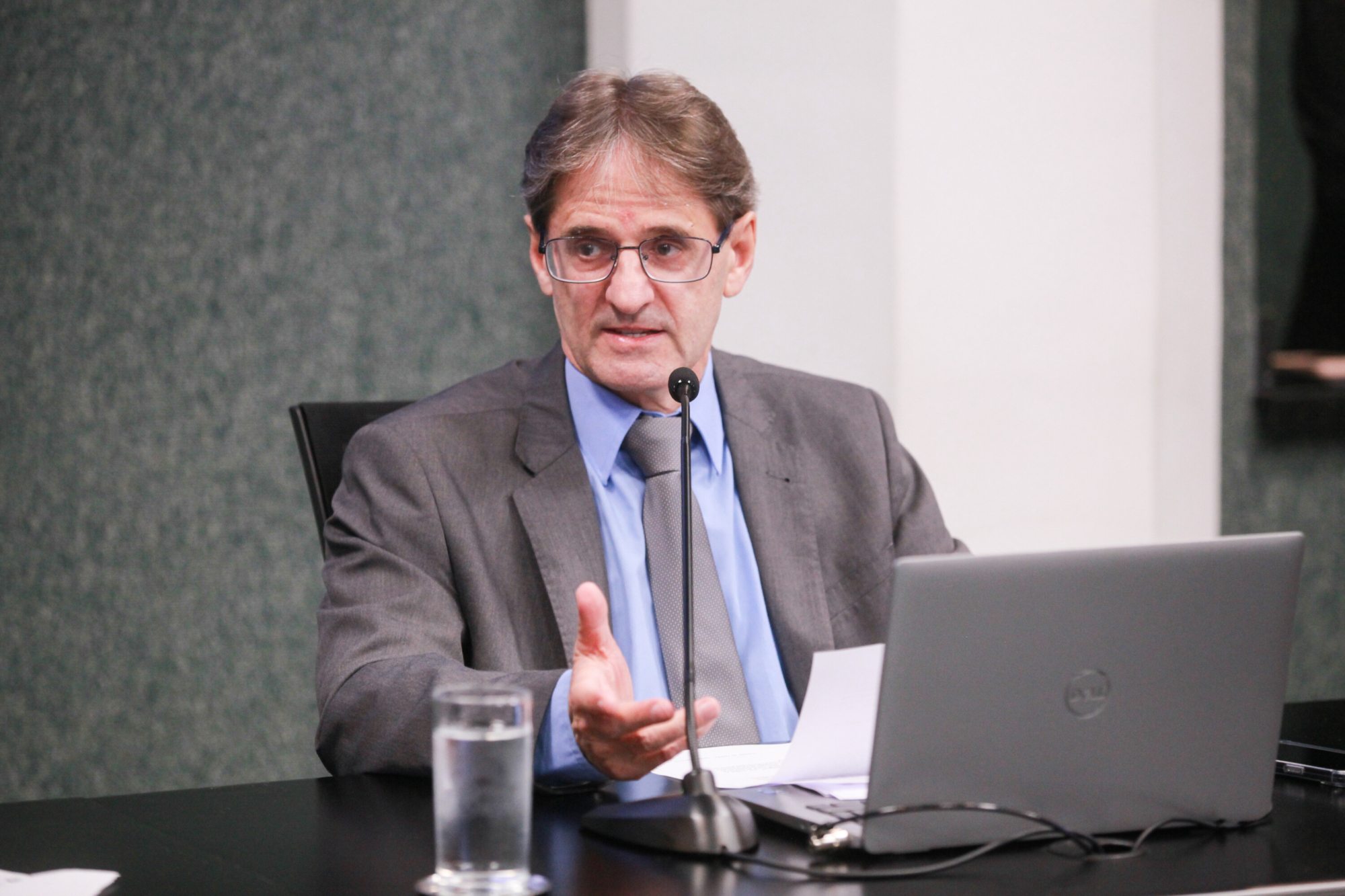 - Deputado Neodi Saretta (PT)