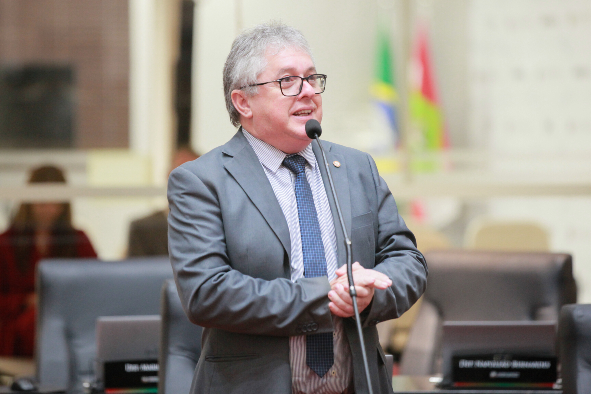 - Deputado Tiago Zilli (MDB)