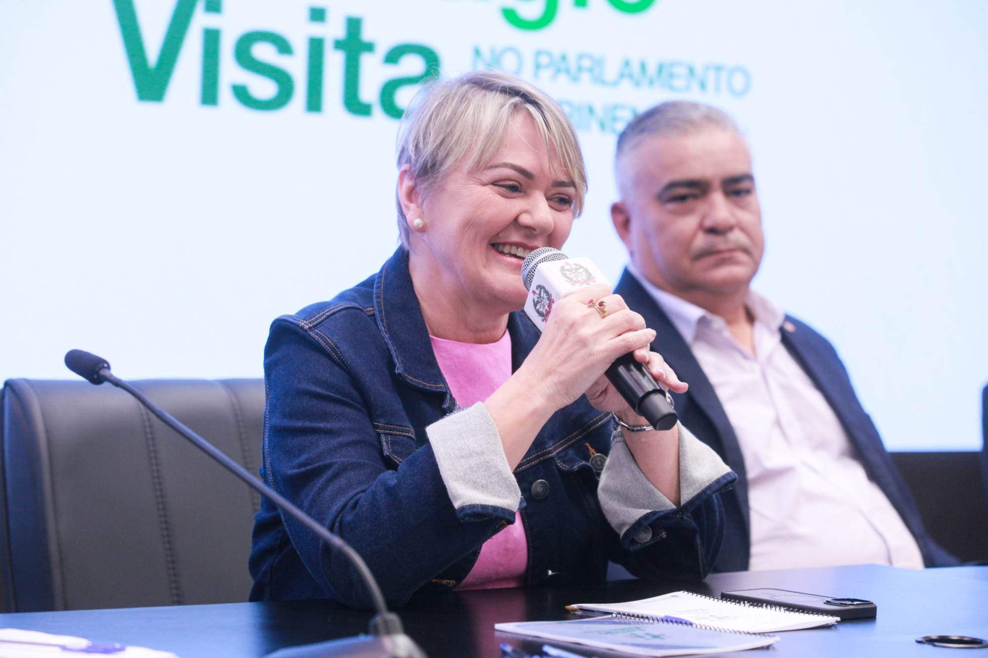 - Deputada Luciane Carminatti (PT)