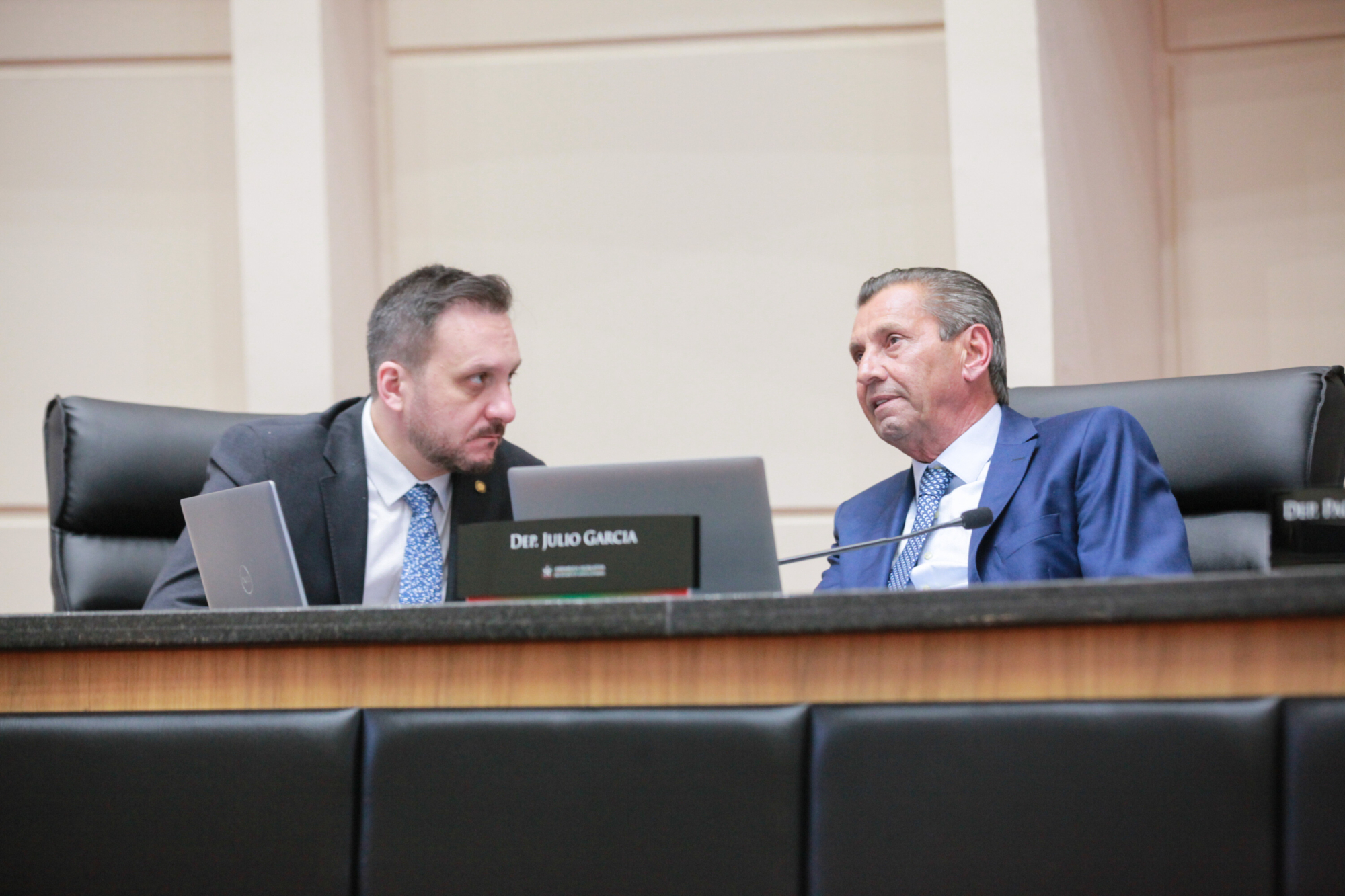 - Deputado Pepê Collaço (PP)
 - Deputado Julio Garcia (PSD)
