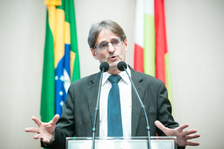 Deputado Neodi Saretta