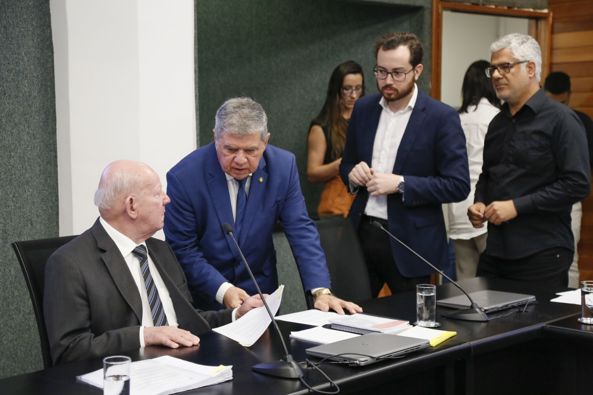 - Deputado Marcos Vieira (PSDB)
 - Deputado Mário Motta (PSD)