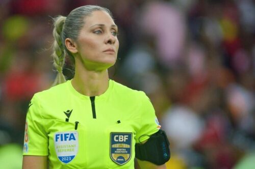 Neuza Back, árbitra catarinense de futebol, recebe homenagem da Alesc nesta quarta (21)