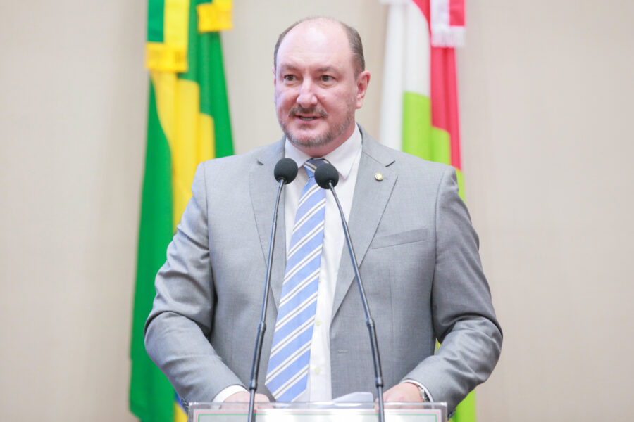 Homenagem é iniciativa do deputado Mauro de Nadal (MDB)