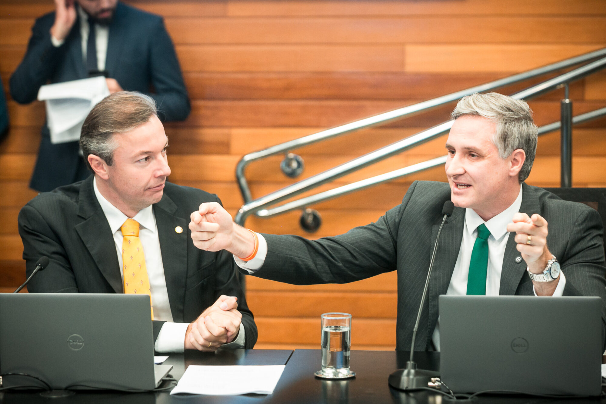 - Deputado Napoleão Bernardes (PSD) 	
- Deputado Matheus Cadorin (NOVO)