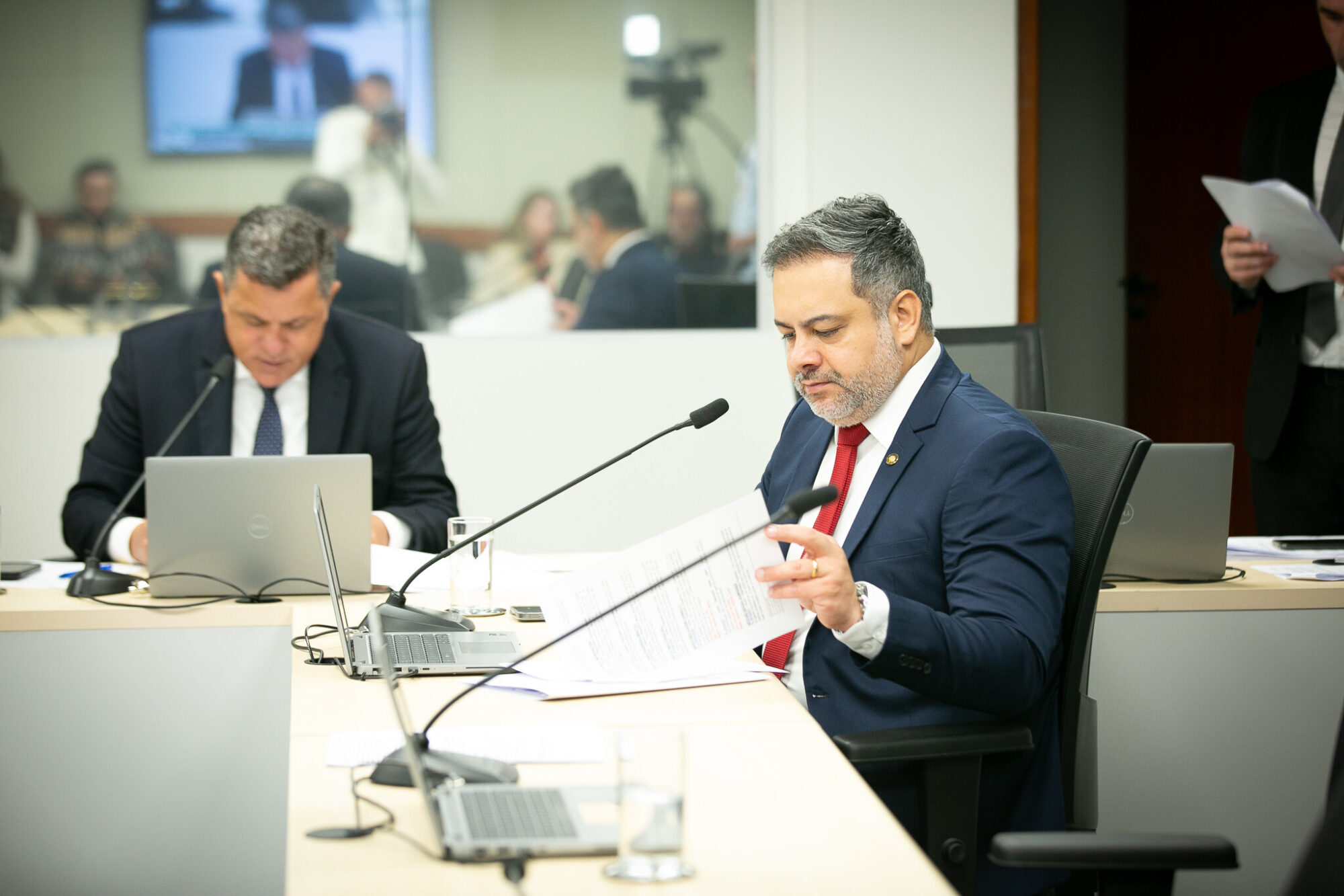 - Deputado Ivan Natz (PL)-Deputado Thiago Morastoni (Podemos)