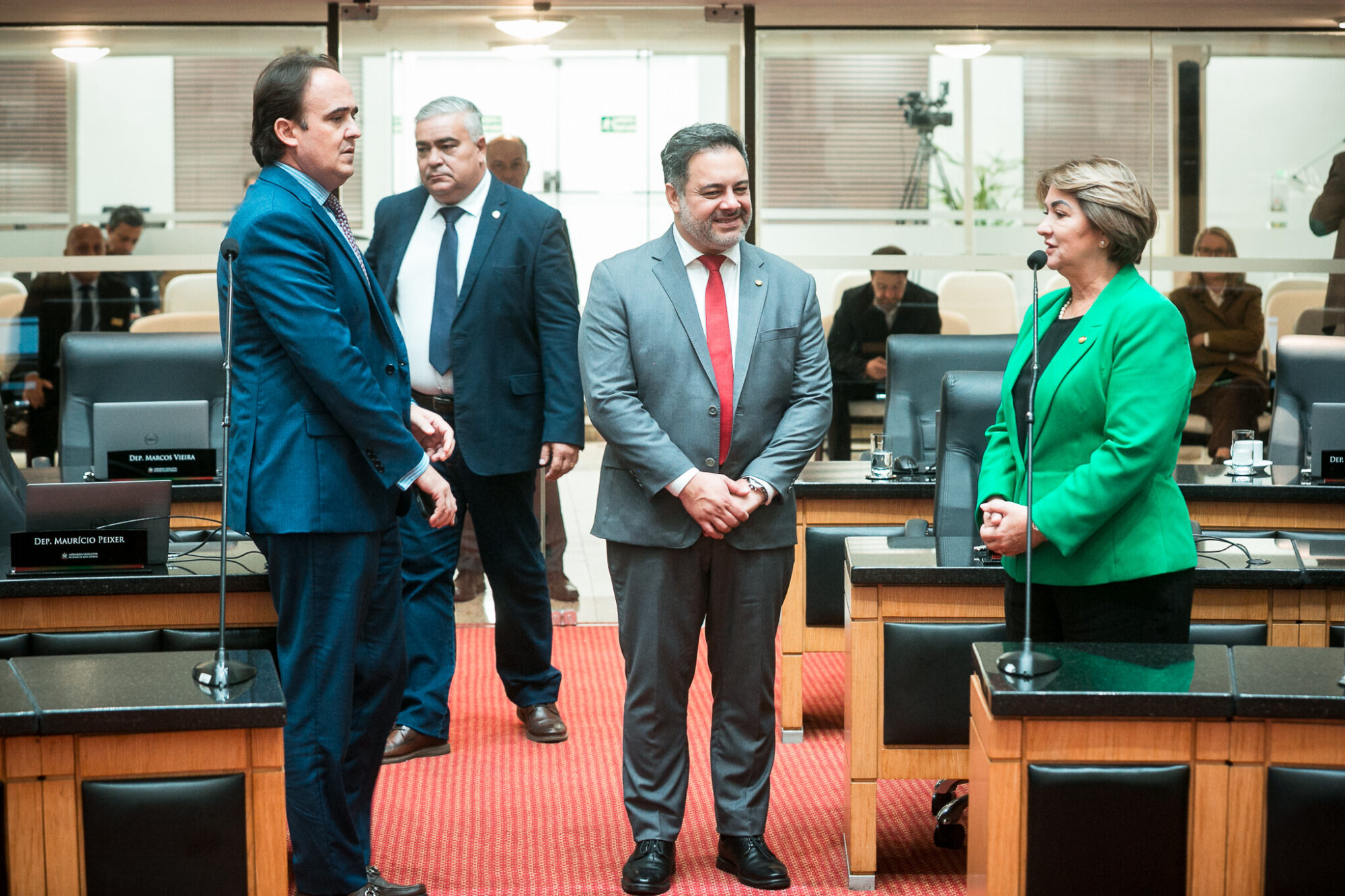 - Deputado Carlos Humberto (PL)
-Deputado Thiago Morastoni (Podemos)
-Deputada Janice Krasniak(Podemos)