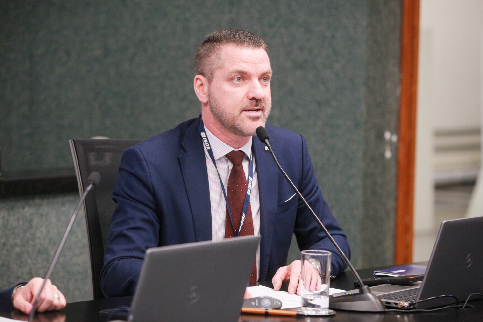- Roberto Kern Gomes - Superintendente do IBGE em Santa Catarina.