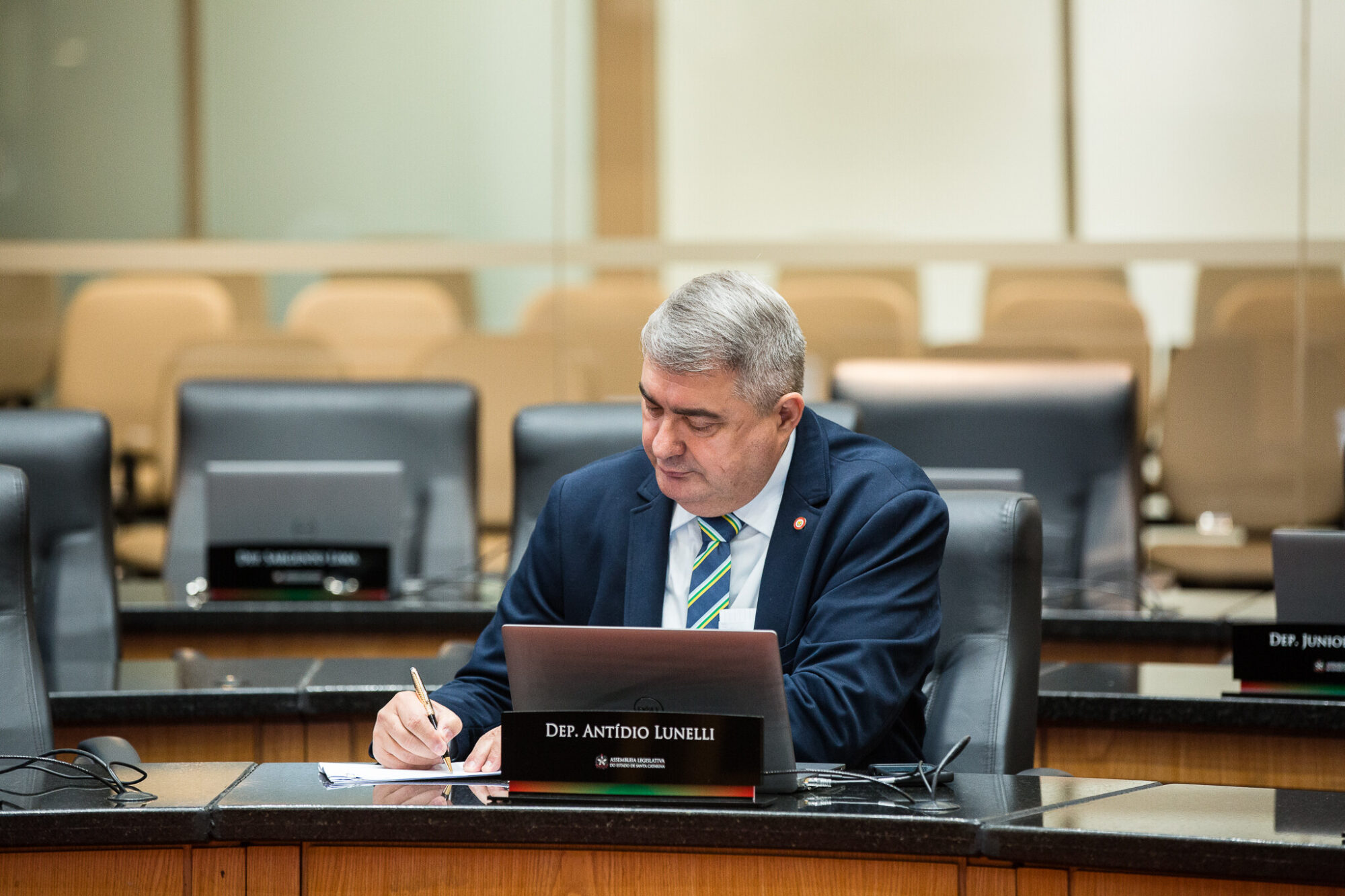 - Deputado Antídio Lunelli (MDB)