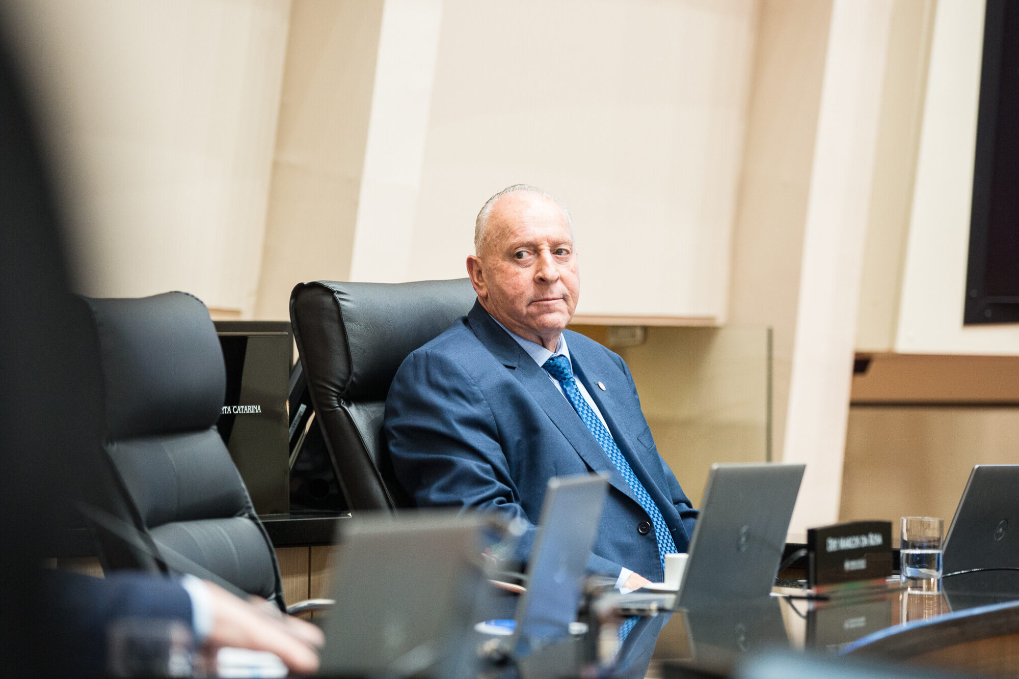 - Deputado Oscar Gutz (PL)