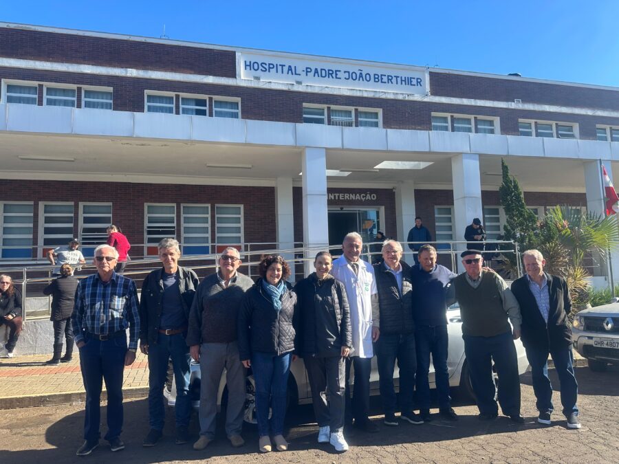 Dr. Vicente reforça apoio à saúde, esporte e cultura no Extremo Oeste durante Alesc Itinerante