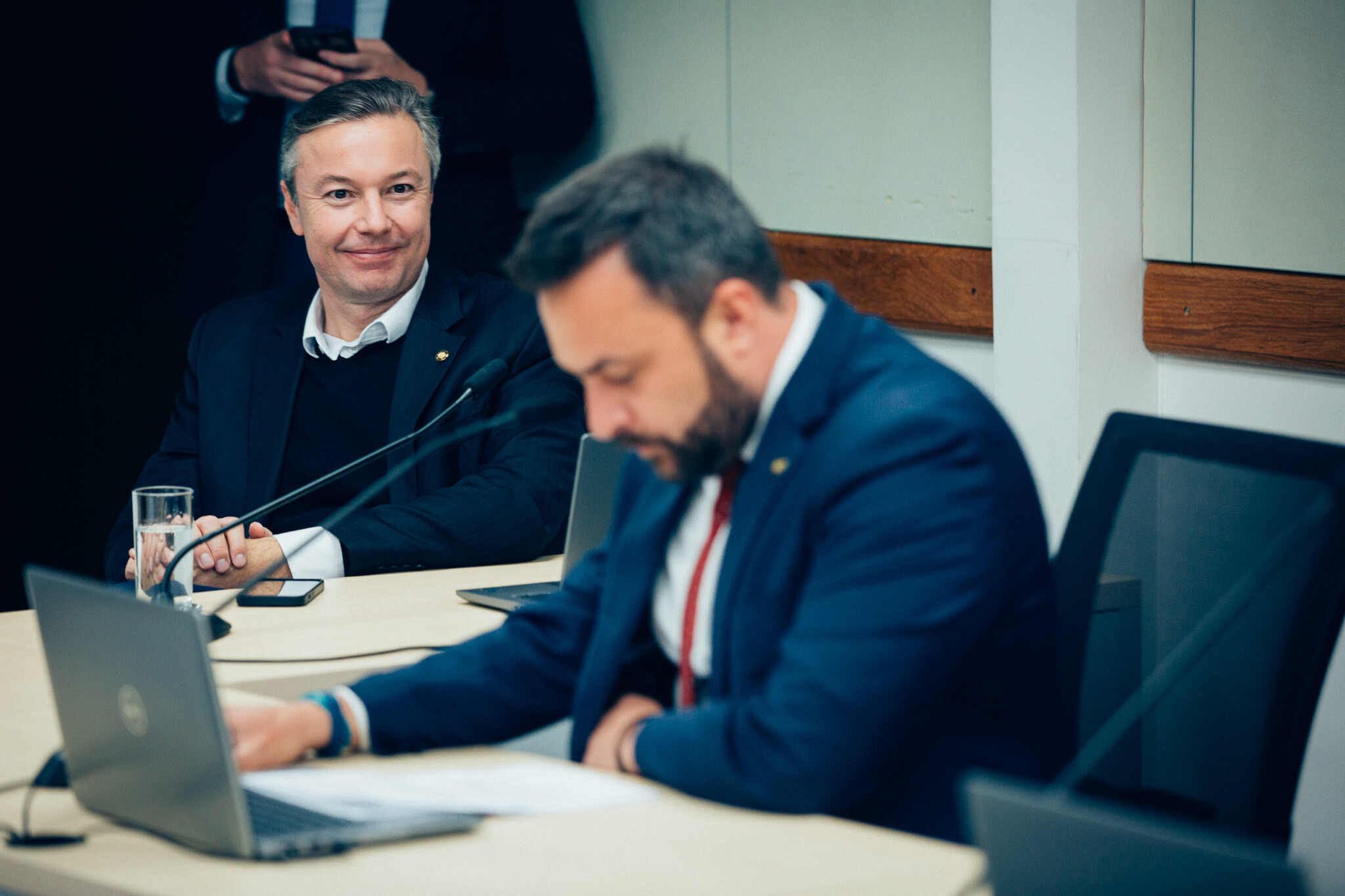 - Deputado Napoleão Bernardes (PSD) 	
- Deputado Marcius Machado (PL)