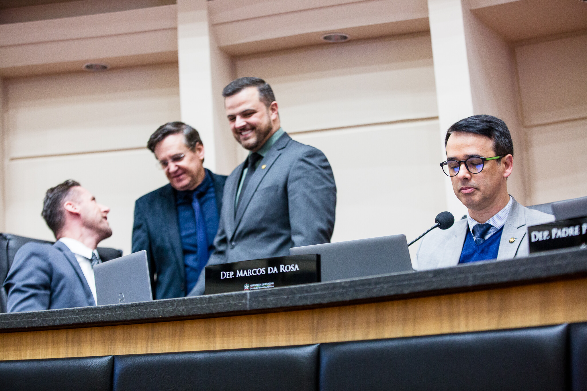 - Deputado Fernando Krelling (MDB)  - Deputado Jair Miotto (União) 	
	- Deputado Lucas Neves (Podemos) 	
- Deputado Marcos da Rosa (União)