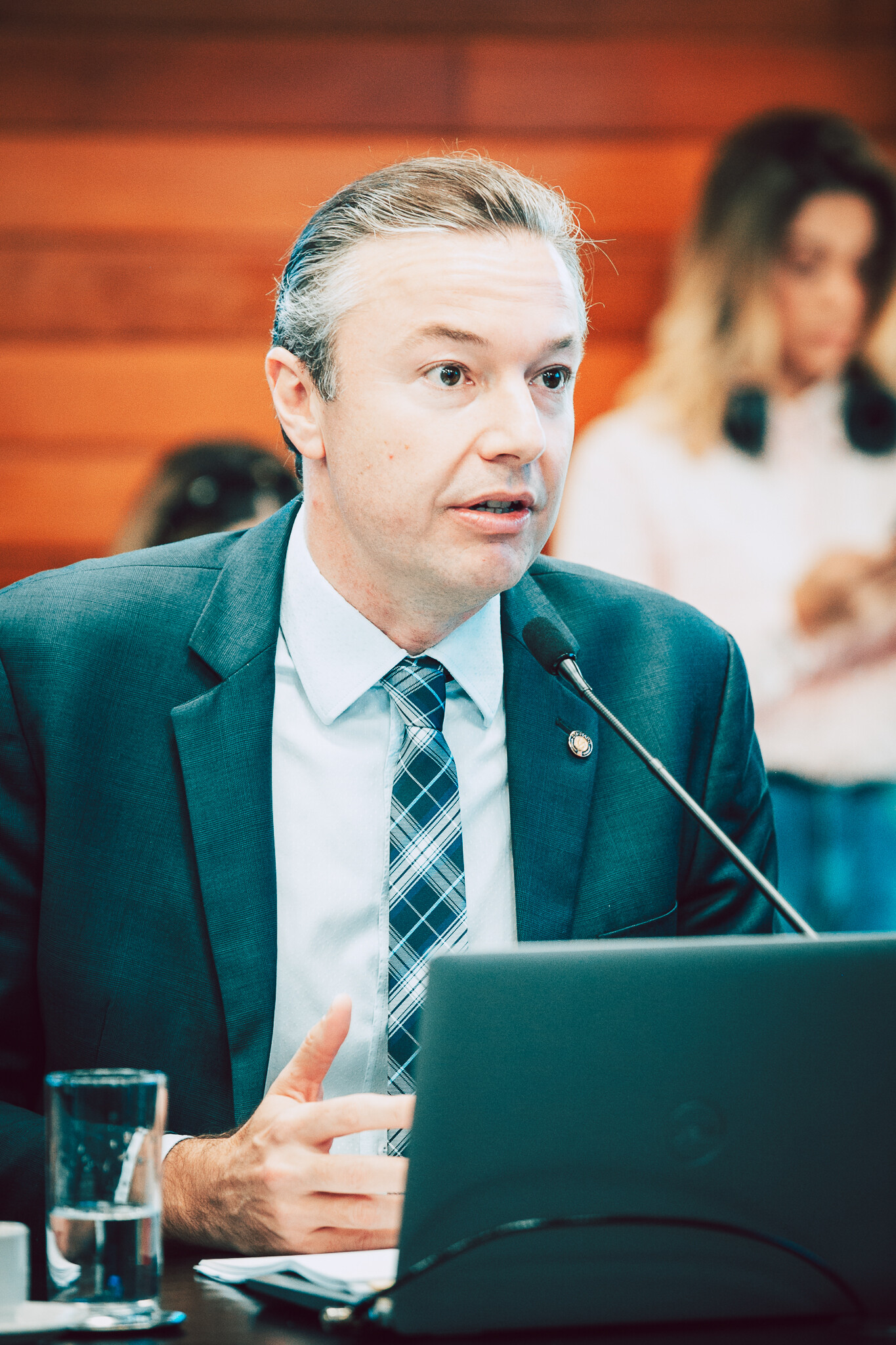 - Deputado Napoleão Bernardes (PSD)