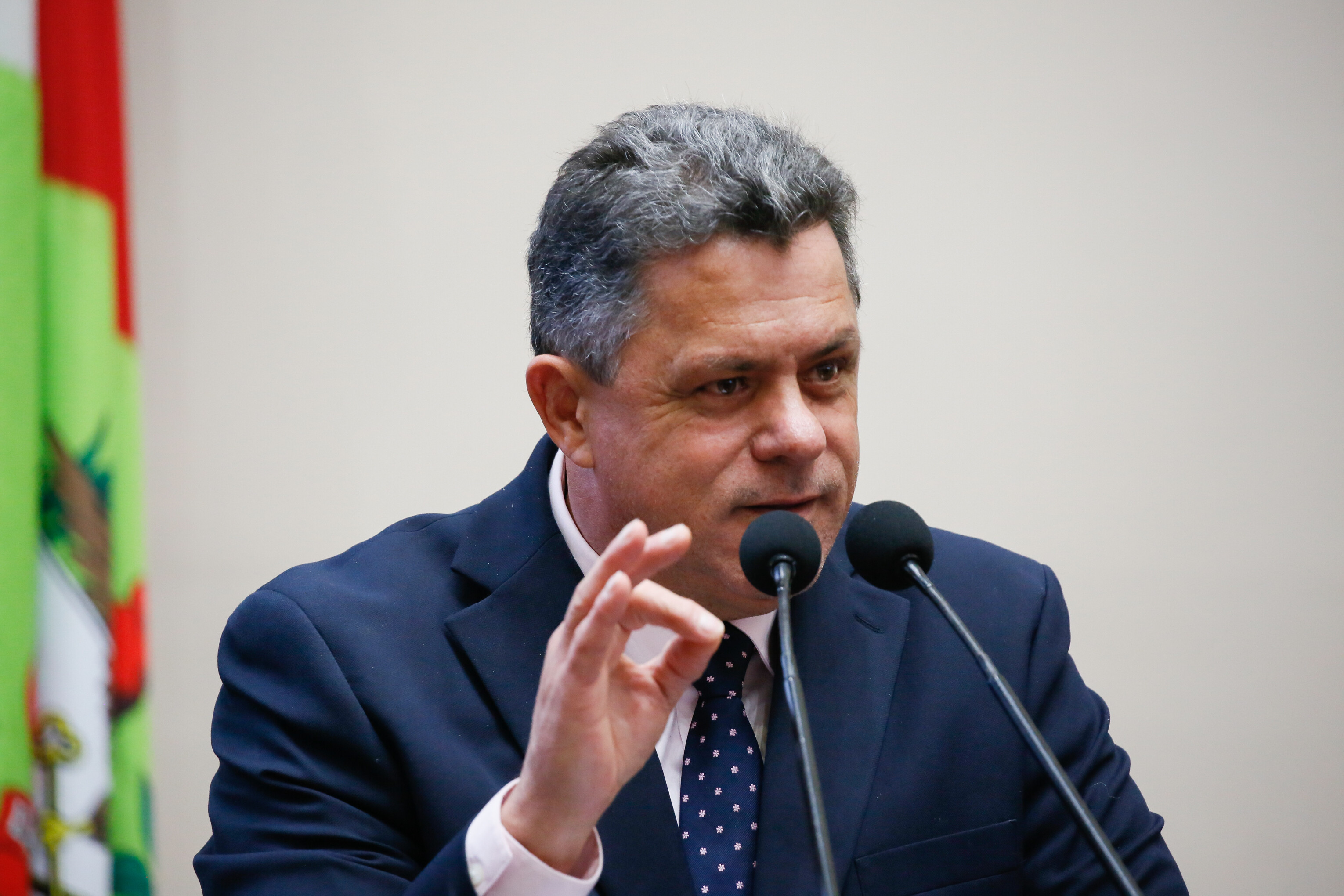 - Deputado Ivan Naatz (PL)