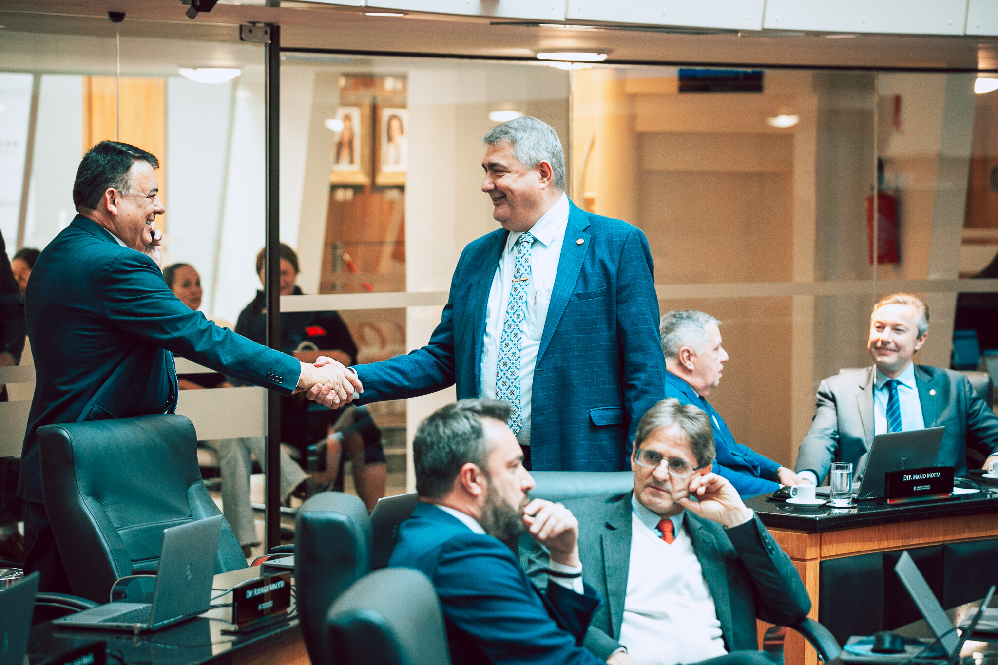 - Deputado Maurício Peixer (PL)
 - Deputado Antídio Lunelli (MDB)