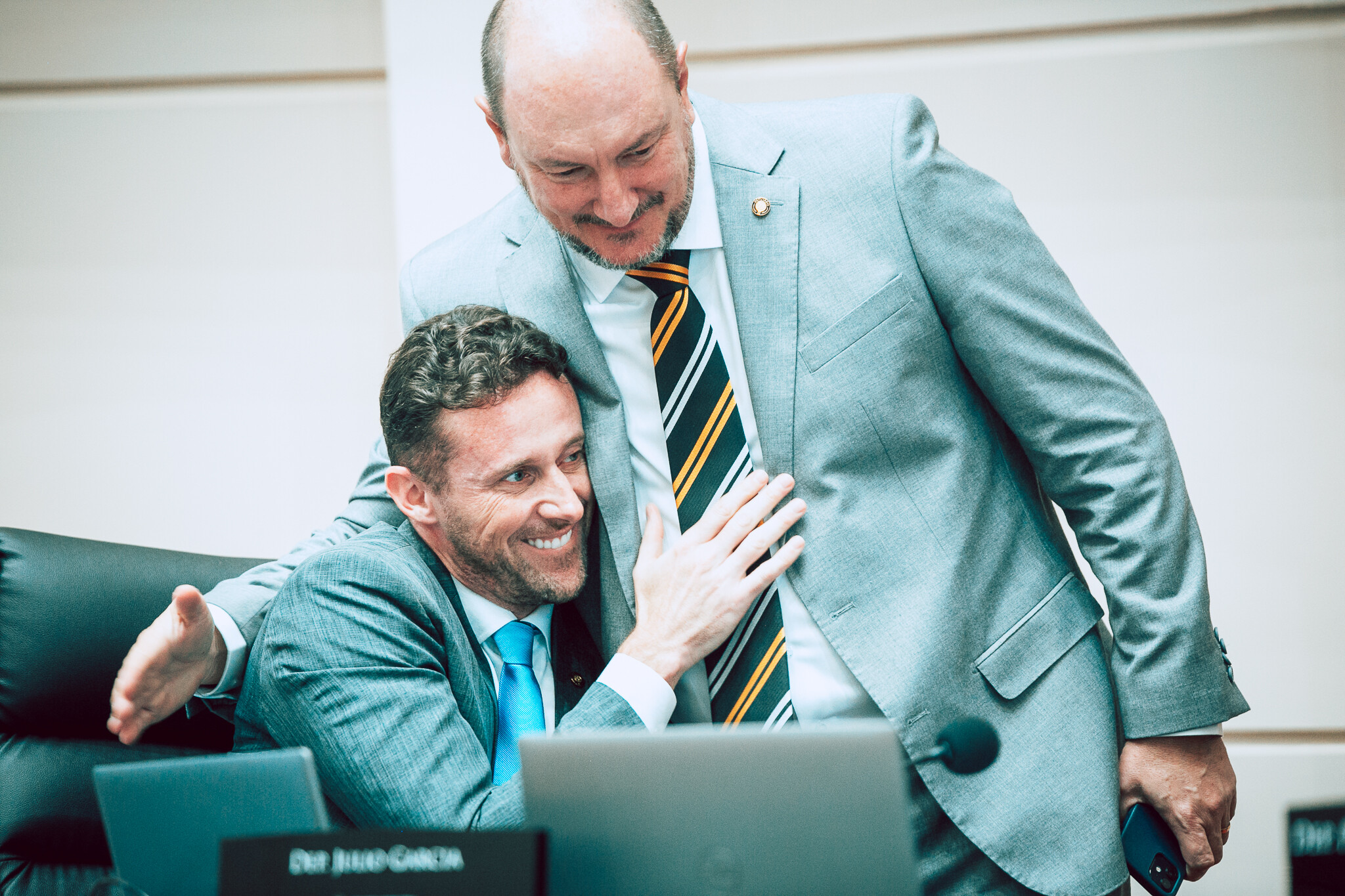 - Deputado Fernando Krelling (MDB)
- Deputado Mauro de Nadal (MDB)