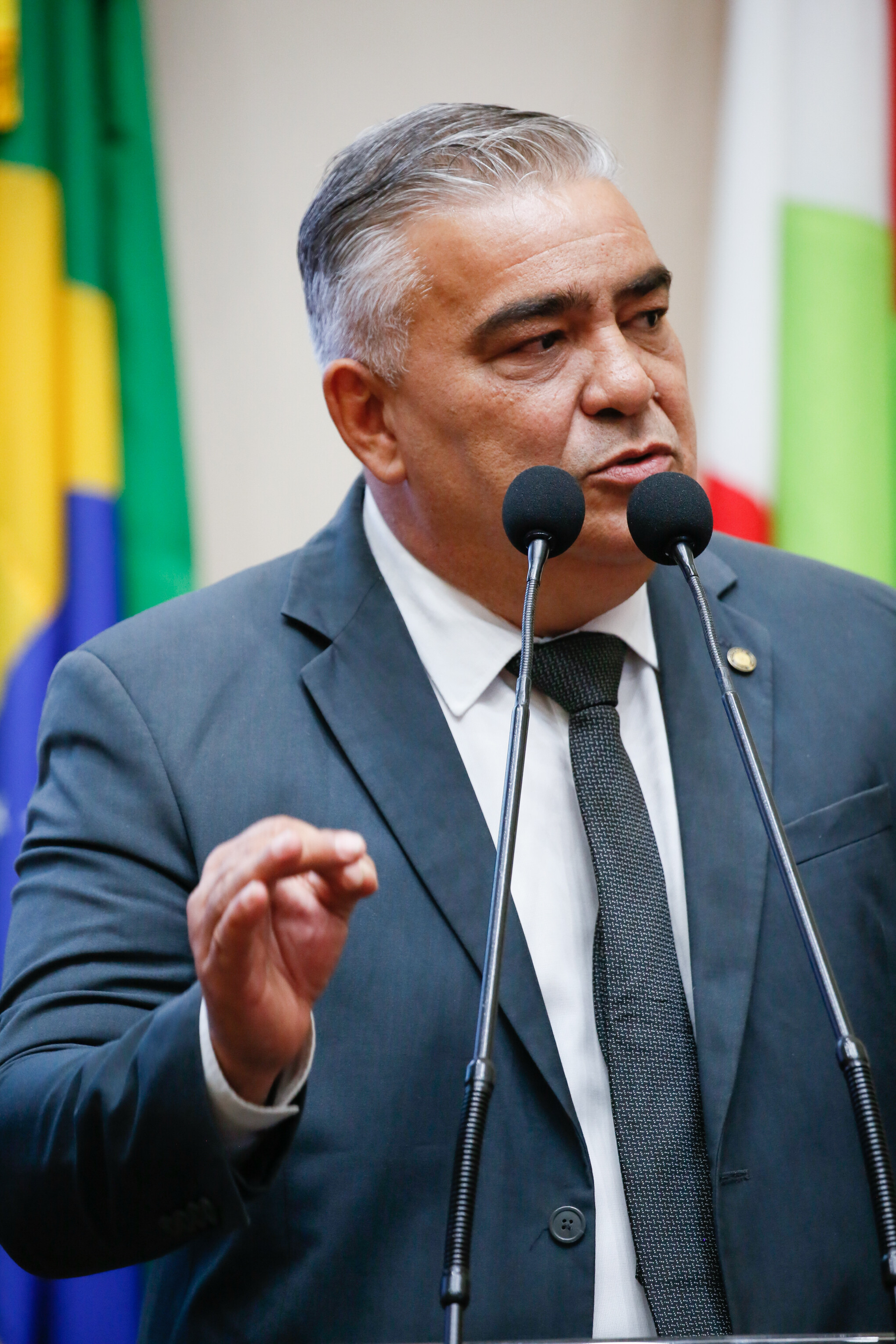 - Deputado Sargento Lima (PL)