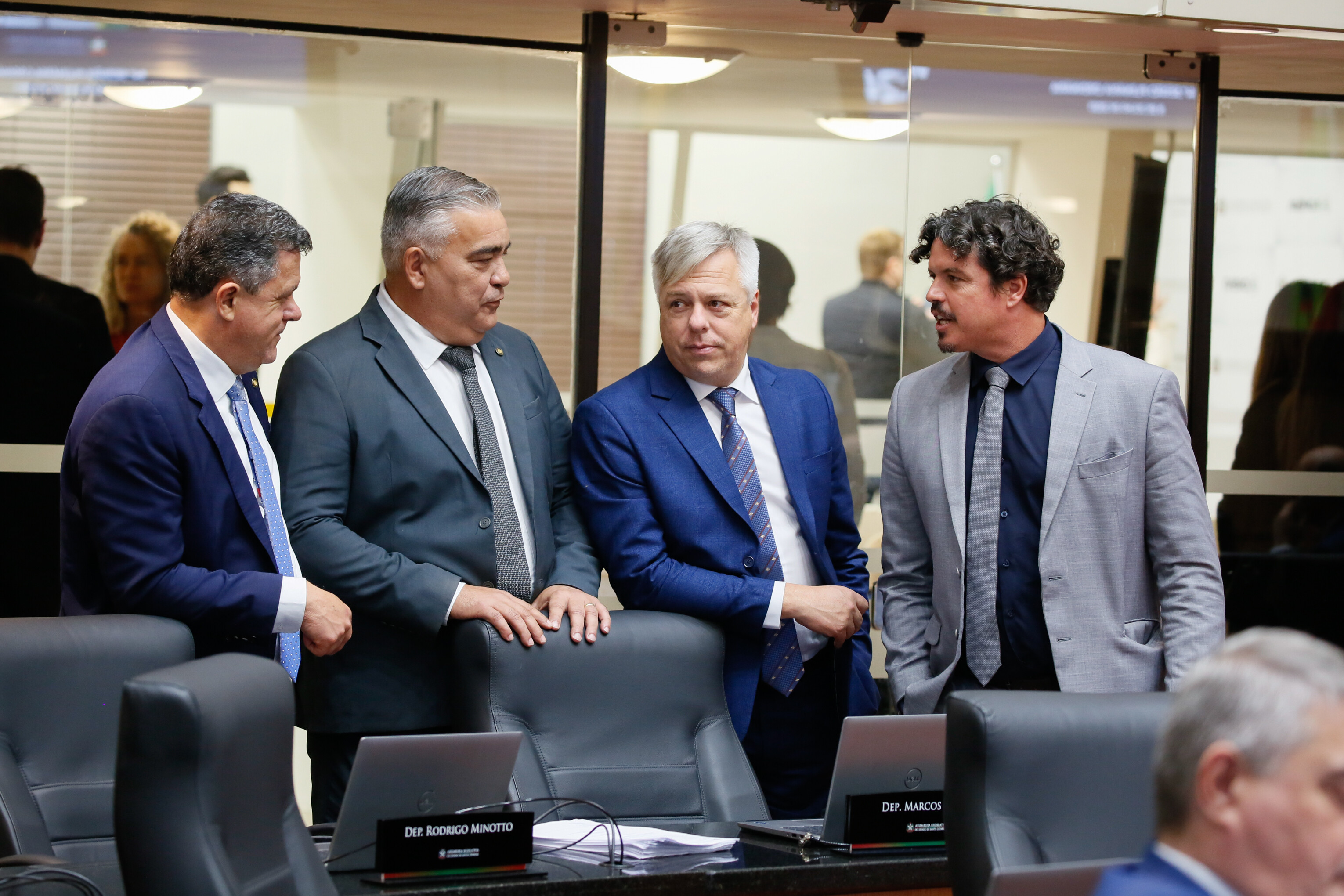 - Deputado Ivan Naatz (PL)
 - Deputado Sargento Lima (PL) 	
 - Deputado Fabiano da Luz (PT) 	
  - Deputado Marquito (PSOL)