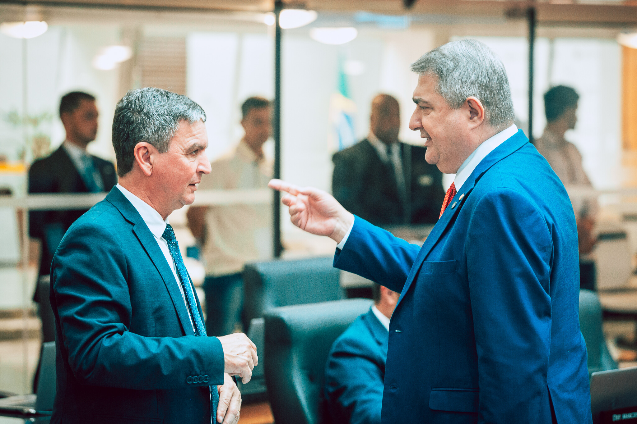 - Deputado Adilson Girard (MDB) - Deputado Antídio Lunelli (MDB)