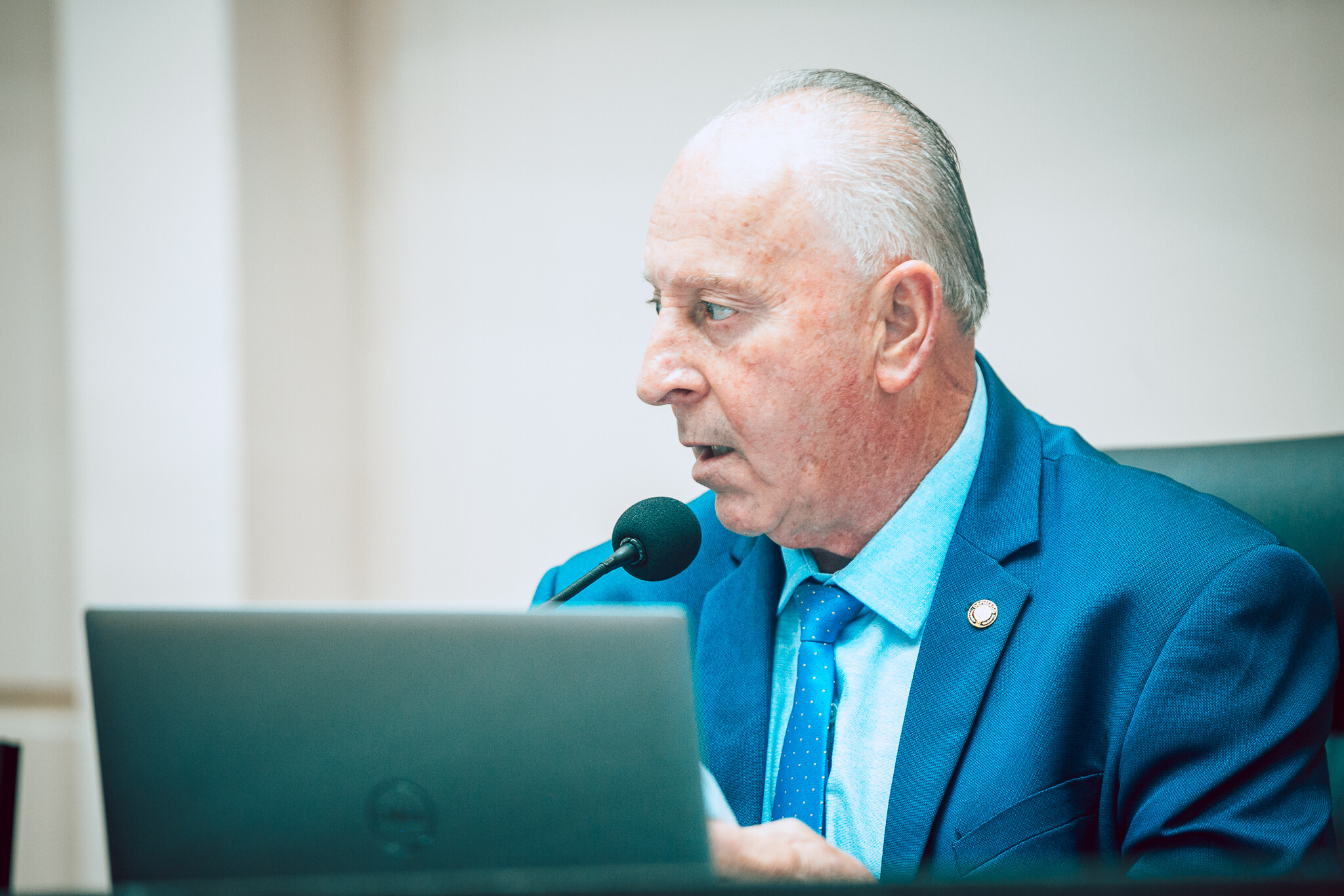 - Deputado Oscar Gutz (PL)