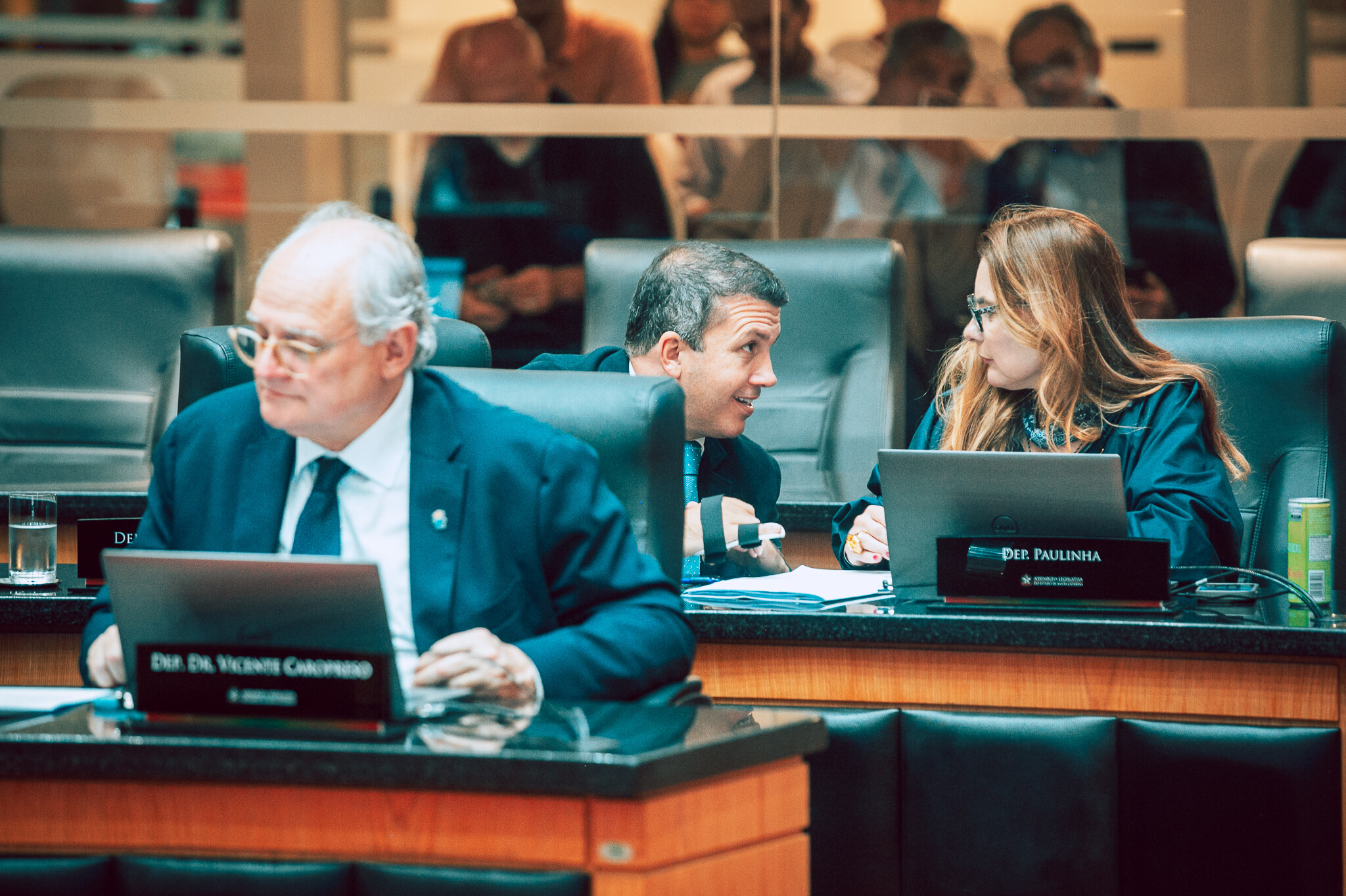 - Camilo Martins (PODEMOS)
 - Deputada Paulinha (Podemos)