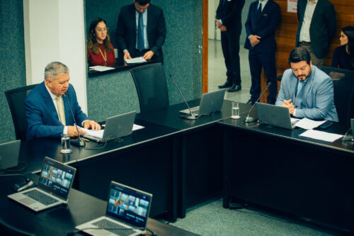 Comissão aprova proposta sobre IA e sugestão de PL apresentada por entidade