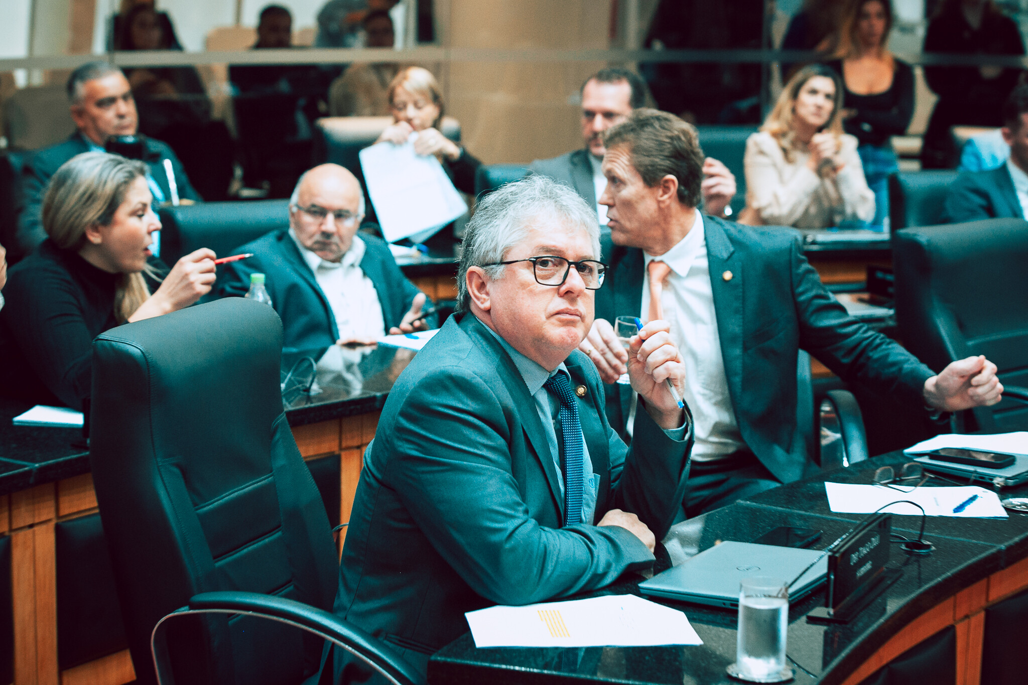 - Deputado Tiago Zilli (MDB)