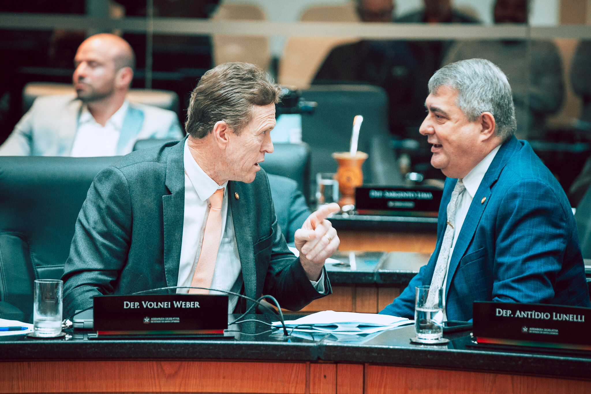 - Deputado Volnei Weber (MDB)
 - Deputado Antídio Lunelli (MDB)