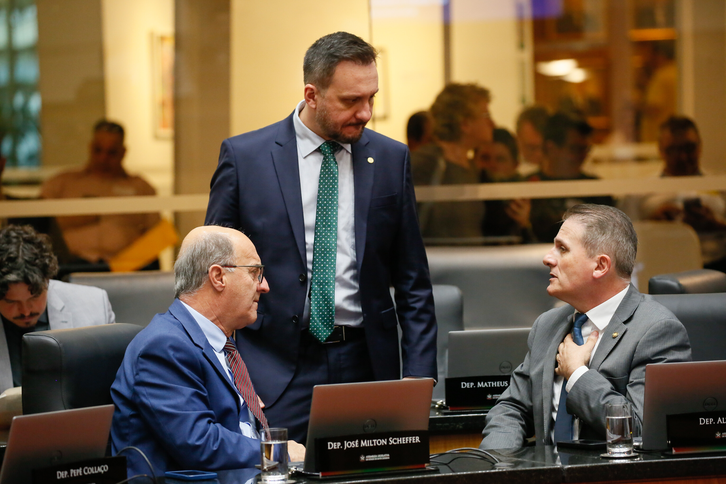 - Deputado José Milton Scheffer (PP)