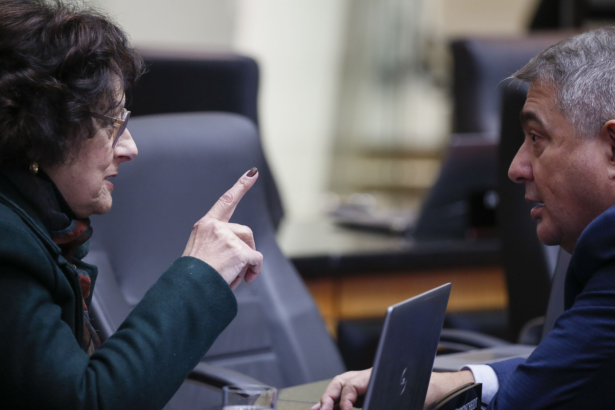 - Deputada Dirce Heiderscheidt (MDB)