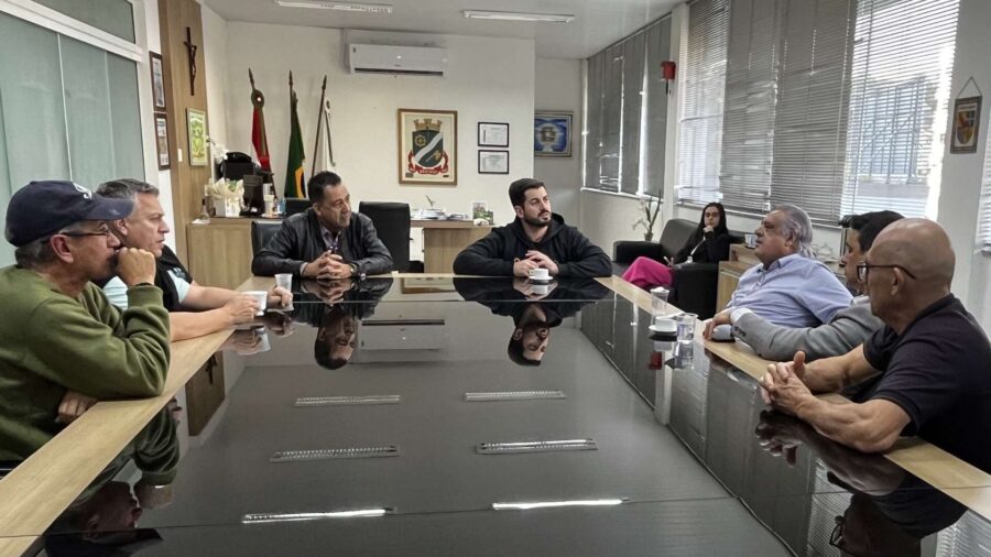 Marcos da Rosa entrega emenda parlamentar de R$ 200 mil para obras em Brusque.