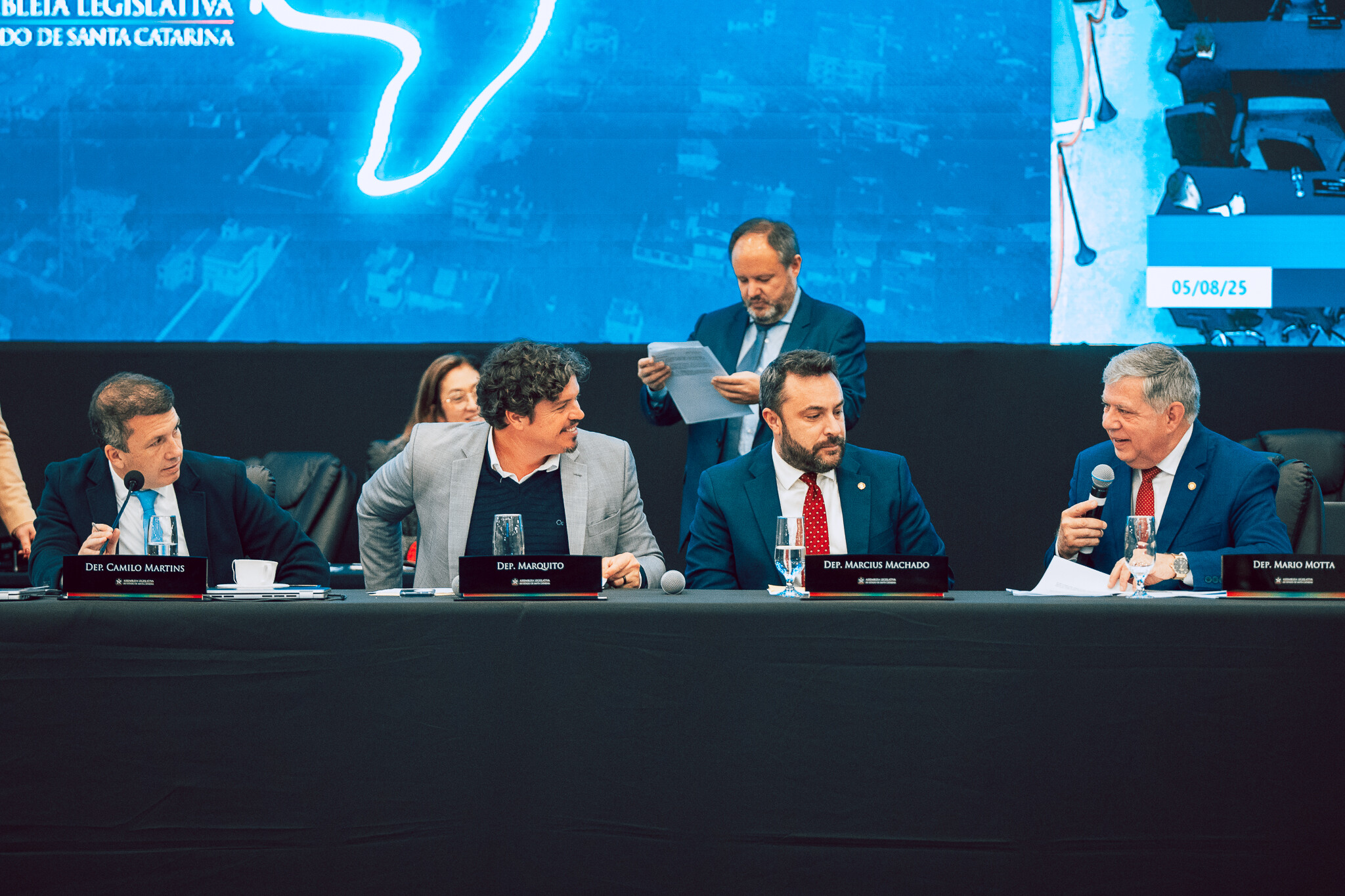 - Deputado Camilo Martins (Podemos) 	
- Deputado Marquito (PSOL) - Deputado Marcius Machado (PL)  - Deputado Mário Motta (PSD)