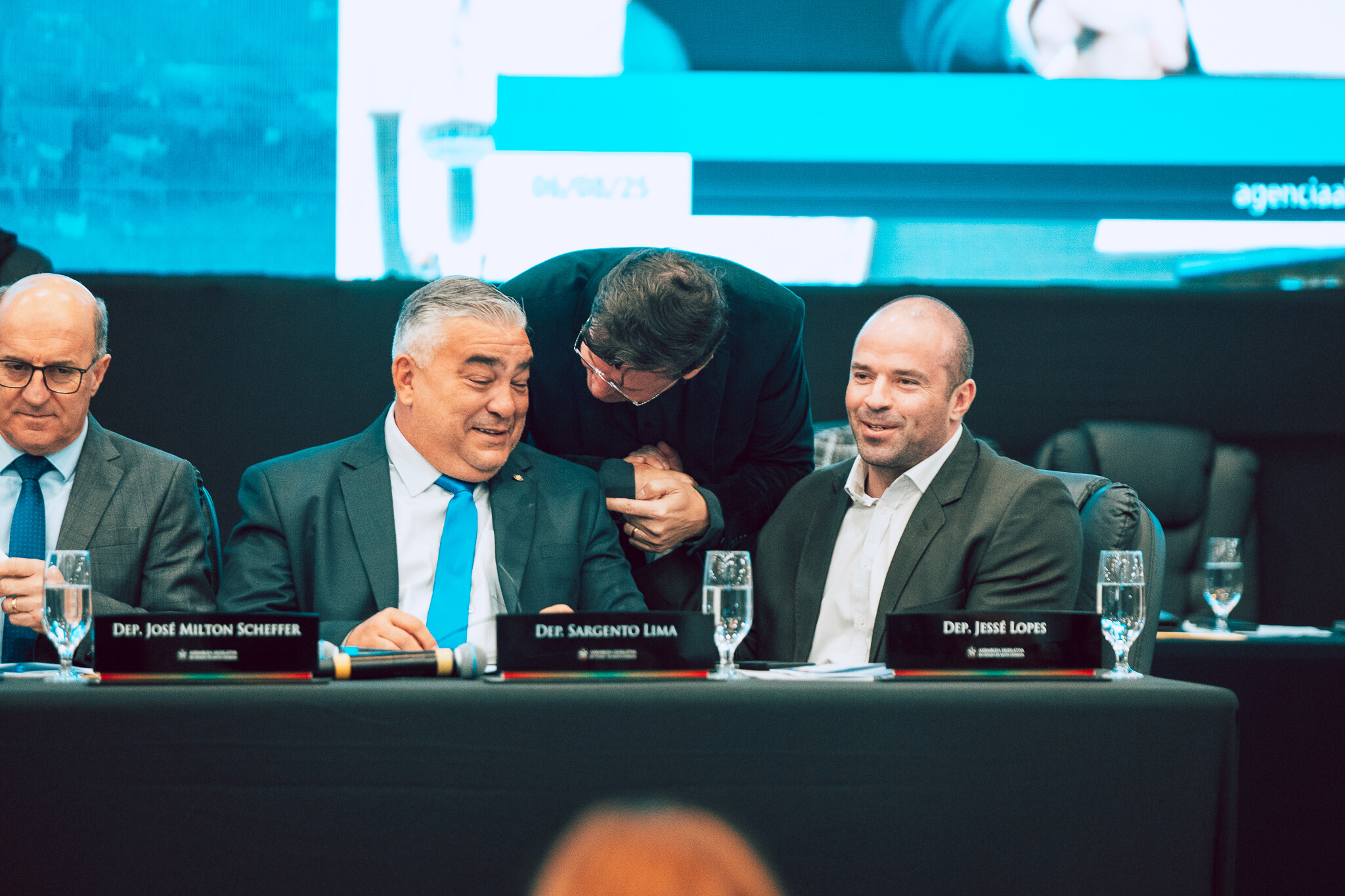 - Deputado José Milton Scheffer (PP)
 - Deputado Sargento Lima (PL) 	 - Deputado Jessé Lopes (PL)