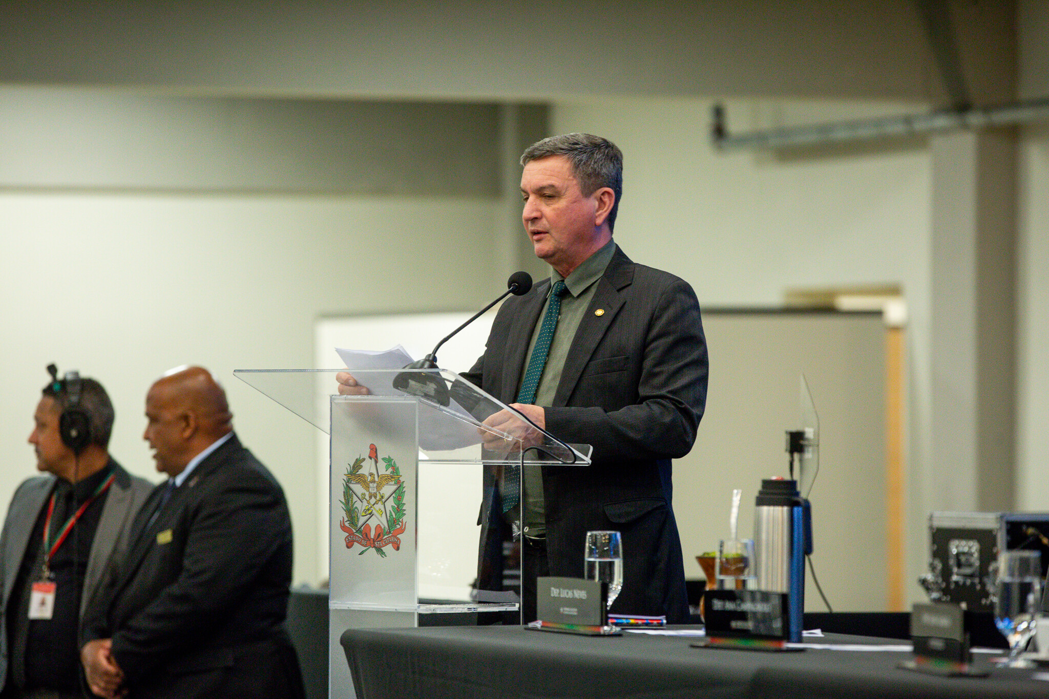 - Deputado Adilson Girard (MDB)