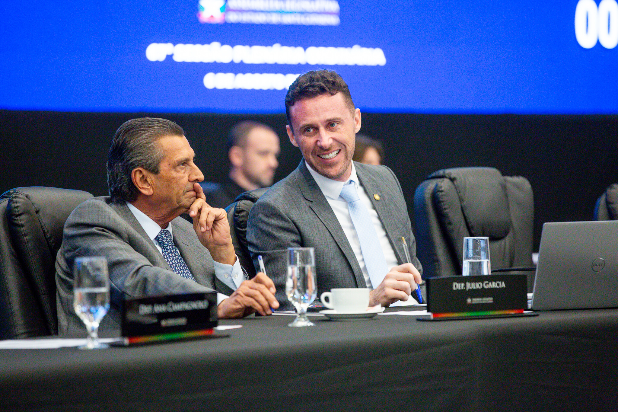 - Deputado Julio Garcia (PSD) 	- Deputado Fernando Krelling (MDB)